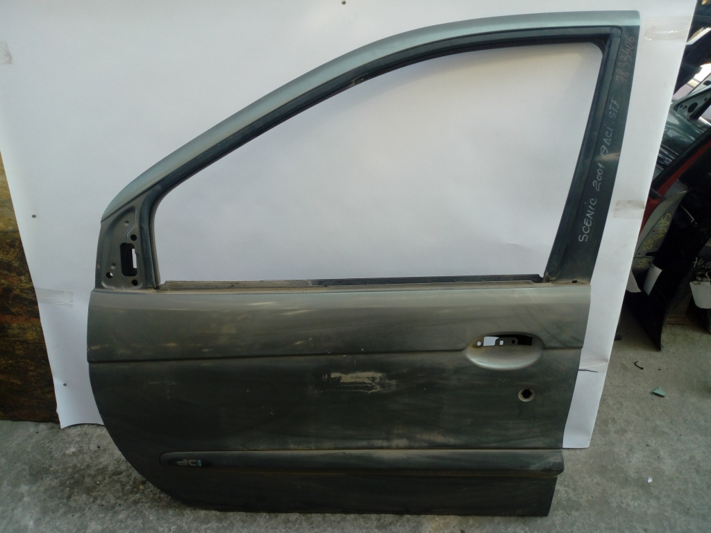 Usa / Portiera Stanga Fata Renault Scenic 1 / Megane Scenic (Ja0/1) 1996-2003 Gri
