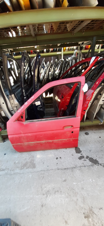 Usa / Portiera Stanga,fata,Rosu Ford ESCORT Mk 7 1995 - 2000