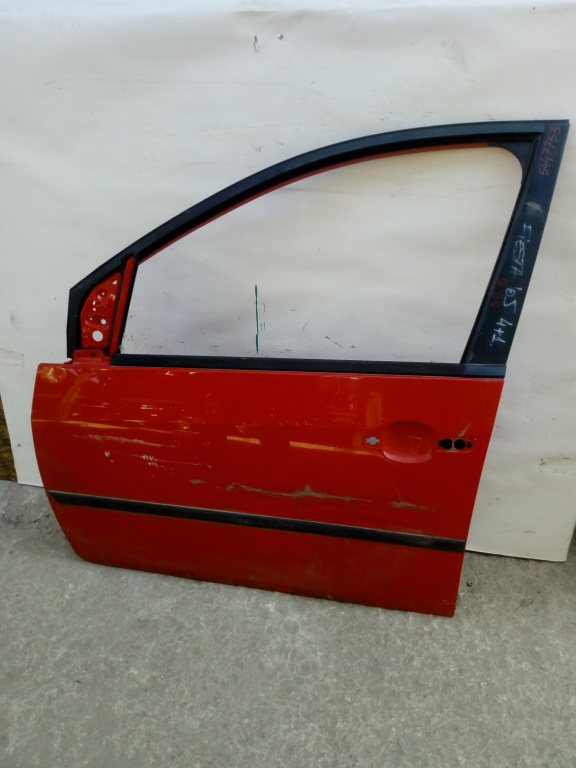 Usa / Portiera Stanga,fata,Rosu Ford FIESTA Mk 5 2002 - 2008
