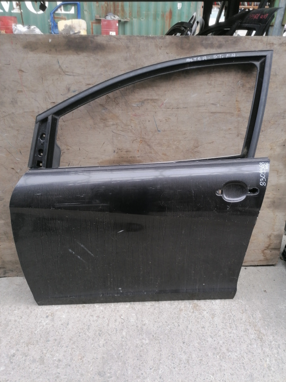 Usa / Portiera Stanga Fata Seat Altea (5P1) 2004-2015 Negru