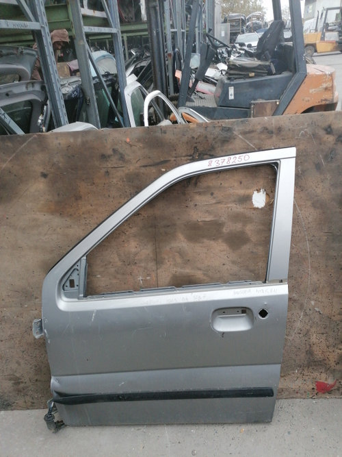 Usa / Portiera Stanga Fata Suzuki Ignis 2000-2008 Gri Sedan / Berlina
