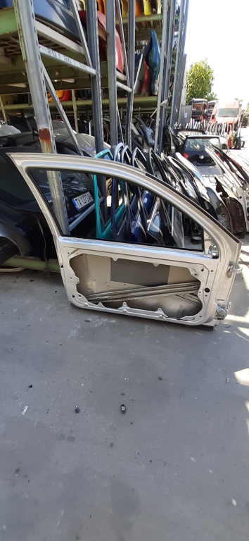 Usa / Portiera Stanga Fata Vw Golf 4 1997-2004 Alb Gri