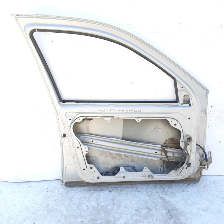 Usa / Portiera Stanga,fata VW GOLF 4 1997 - 2004