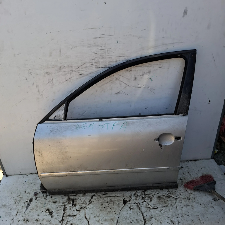 Usa / Portiera Stanga Fata Vw Passat B5, B5.5 1996-2005