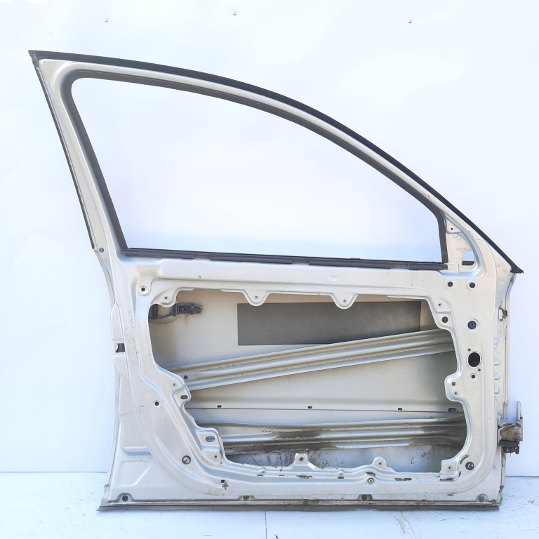 Usa / Portiera Stanga Fata Vw Passat B5, B5.5 1996-2005 Gri