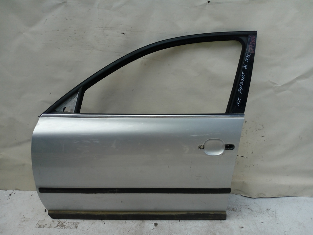Usa / Portiera Stanga Fata Vw Passat B5, B5.5 1996-2005 Gri Sedan / Berlina