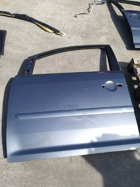 Usa portiera stanga fata vw touran 1t