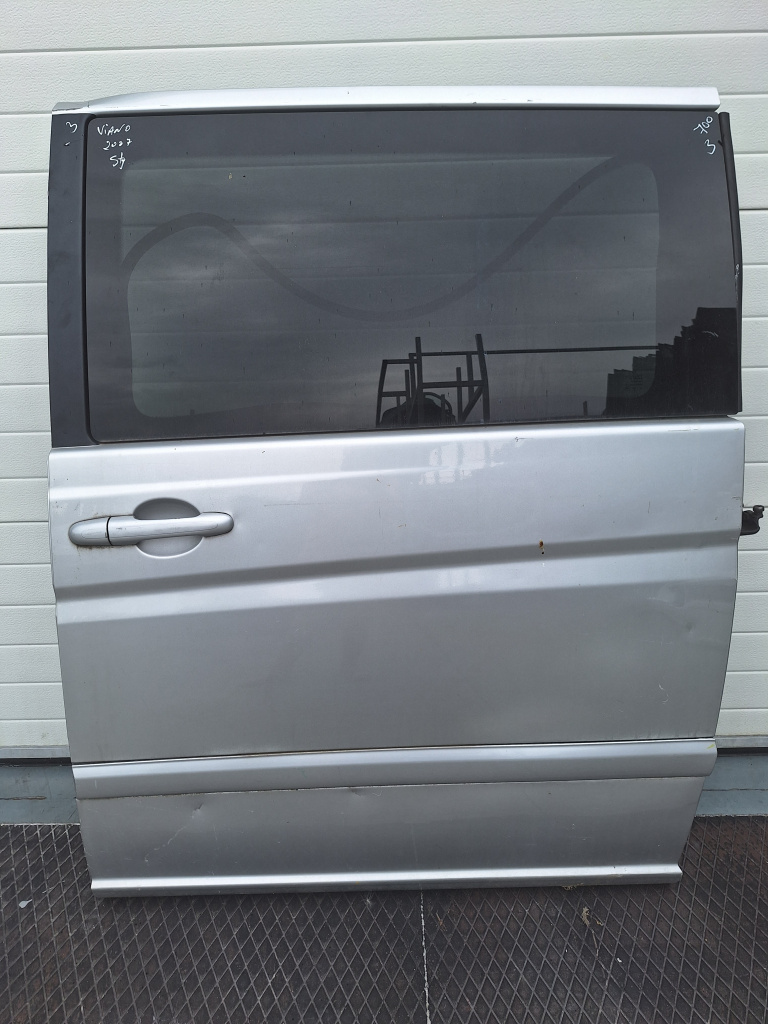 Usa/Portiera stanga lateral Mercedes-Benz Vito (2003-2009) [W639] 2.2 Motorina 2007