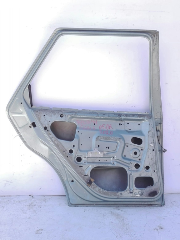 Usa / Portiera Stanga,spate,Alb Ford FIESTA Mk 5 2002 - 2008