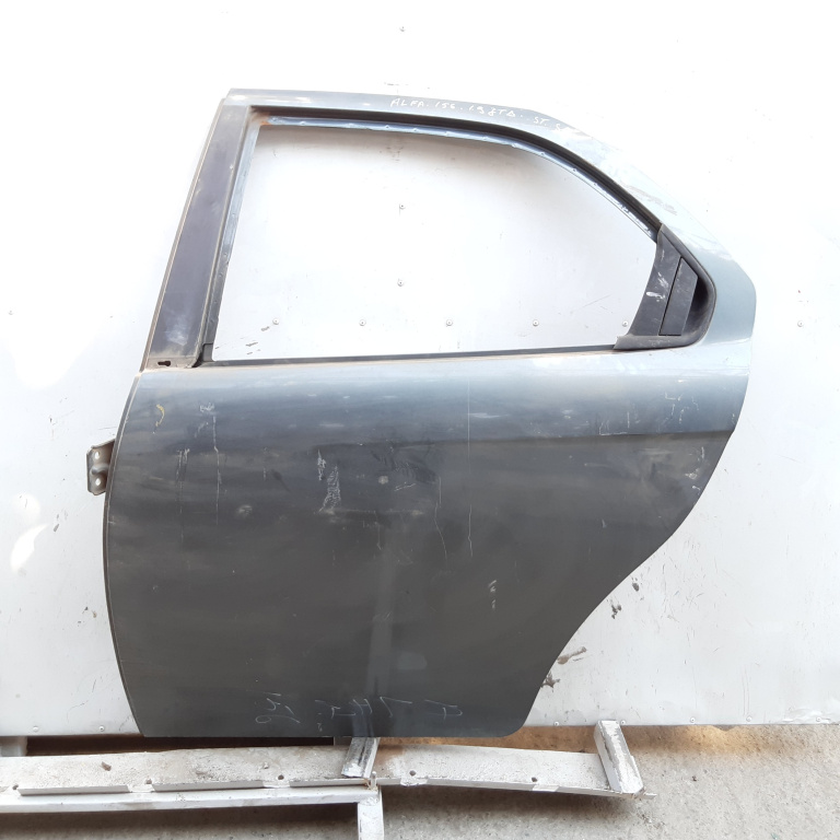 Usa / Portiera Stanga Spate Alfa Romeo 156 (932) 1997-2007 Gri