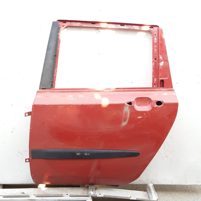 Usa / Portiera Stanga Spate Fiat Stilo (192) 2001-2007 Rosu