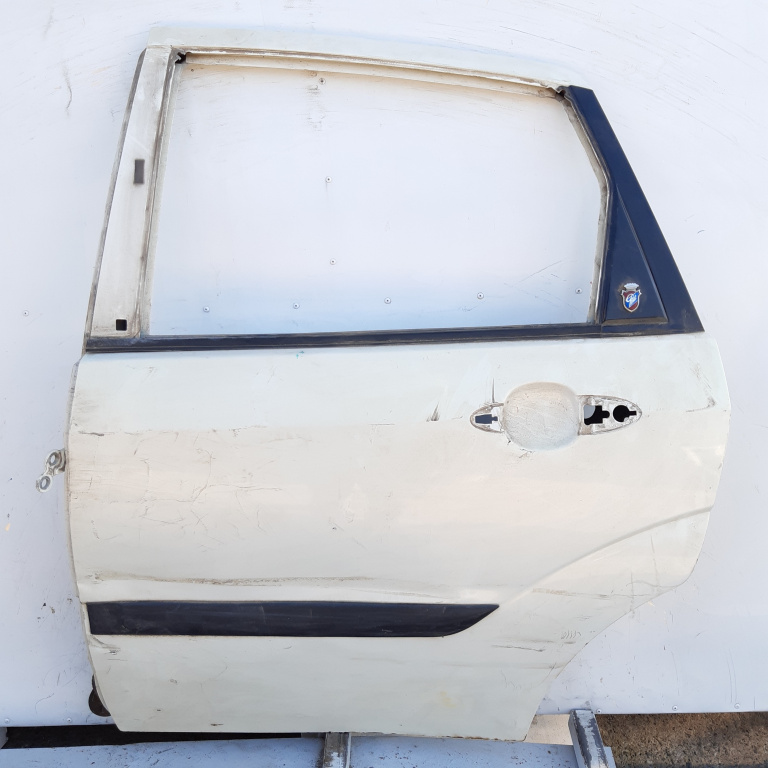 Usa / Portiera Stanga Spate Ford Focus Mk 1 1998-2004 Alb