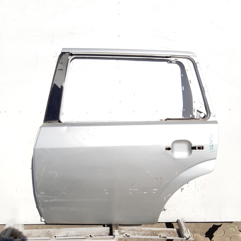 Usa / Portiera Stanga Spate Ford Mondeo Mk 3 2000-2007