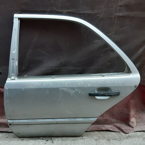 Usa / Portiera Stanga,spate,Gri Mercedes-Benz C-CLASS (W202) 1993 - 2001