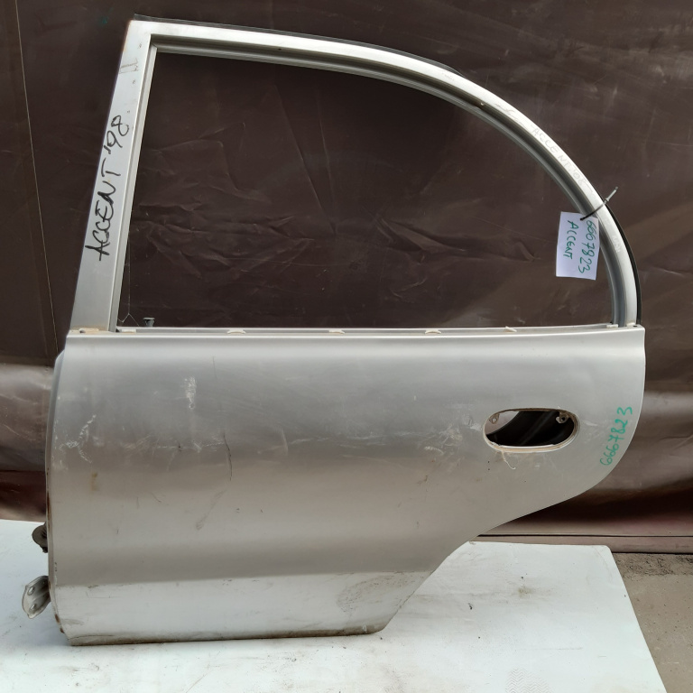 Usa / Portiera Stanga Spate Hyundai Accent 1 (X3) 1994-1999
