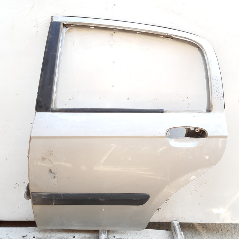 Usa / Portiera Stanga Spate Hyundai Getz (Tb) 2002-2011 Gri