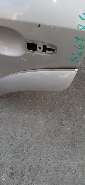 Usa / Portiera Stanga Spate Hyundai Tucson (Jm) 2004-2010 Alb Gri