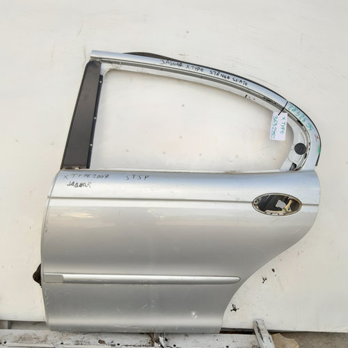 Usa / Portiera Stanga,spate Jaguar X-TYPE (CF1) 2001 - 2009