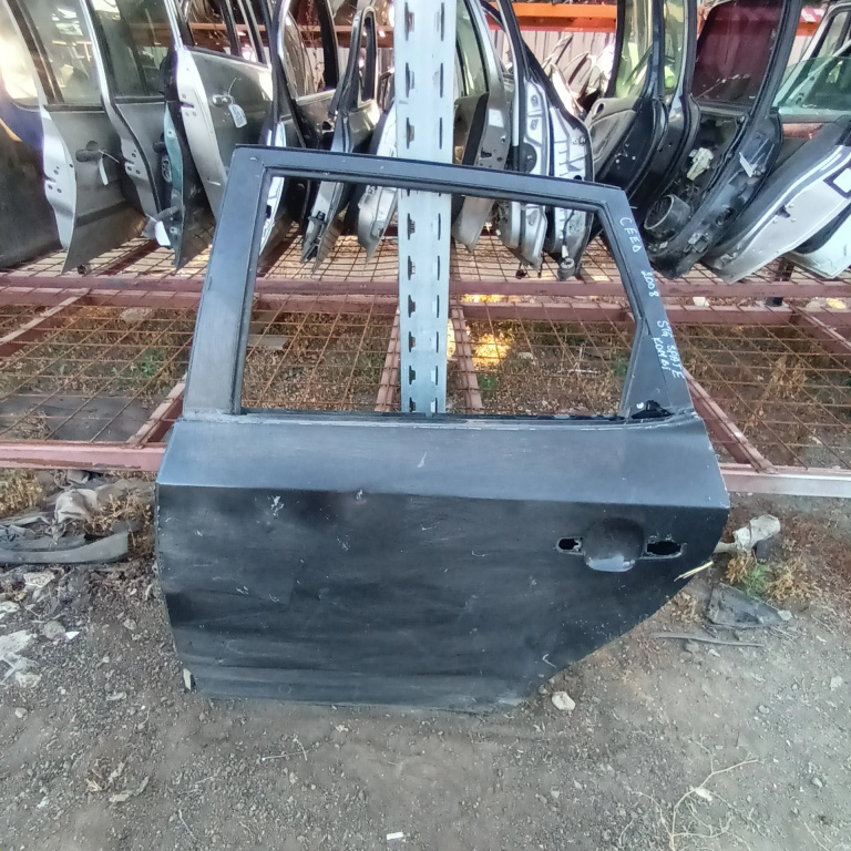Usa / Portiera Stanga Spate Kia Ceed (Ed) 2006-2012 Negru
