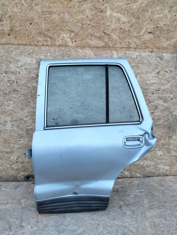 Usa / Portiera Stanga Spate Kia Sportage (K00) 1994-2002 Gri