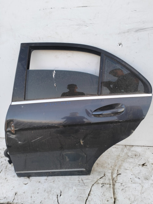 Usa / Portiera Stanga Spate Mercedes-Benz C-Class (W204) 2007-2014 Gri