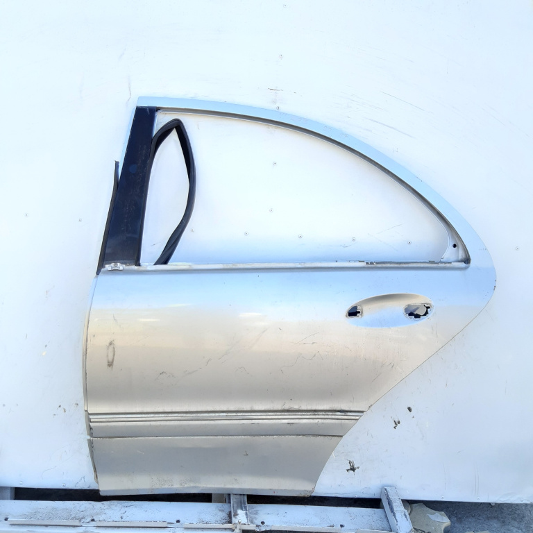 Usa / Portiera Stanga,spate Mercedes-Benz C-CLASS (W203) 2000 - 2007