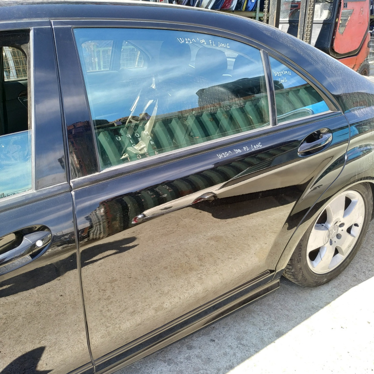 Usa / Portiera Stanga Spate Mercedes-Benz S-Class (W221) 2005-2013 S 400 Hybrid (221.095, 221.195) M 272.974 Hybrid Negru Sedan / Berlina A2217300505