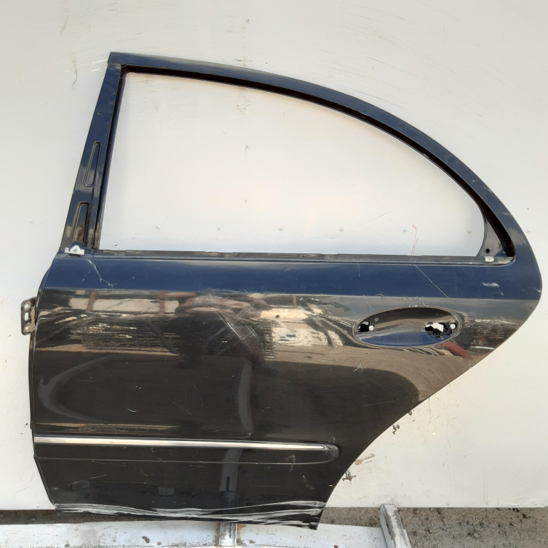 Usa / Portiera Stanga,spate,Negru Mercedes-Benz E-CLASS (W211) 2002 - 2009