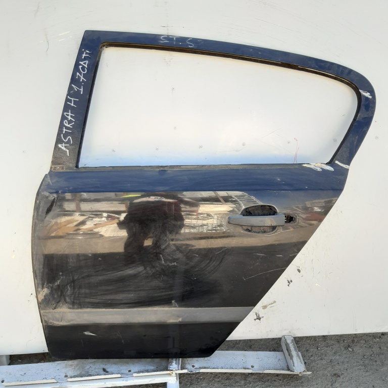 Usa / Portiera Stanga,spate,Negru Opel ASTRA H 2004 - 2012
