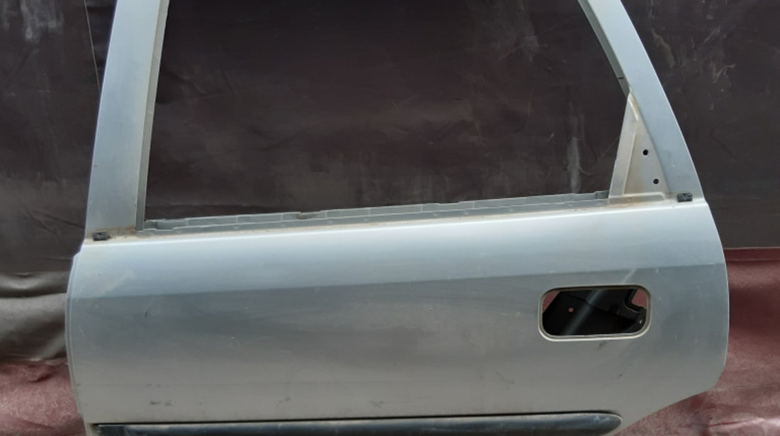 Usa / Portiera Stanga,spate Opel VECTRA B 1995 - 2003