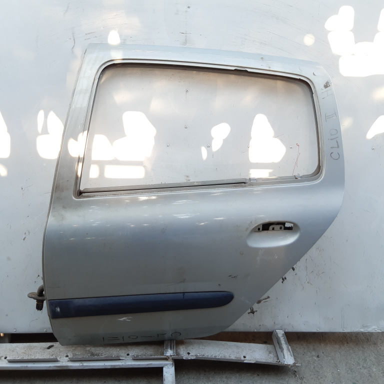 Usa / Portiera Stanga Spate Renault Clio 2 / Symbol 1 1998-2008 Gri
