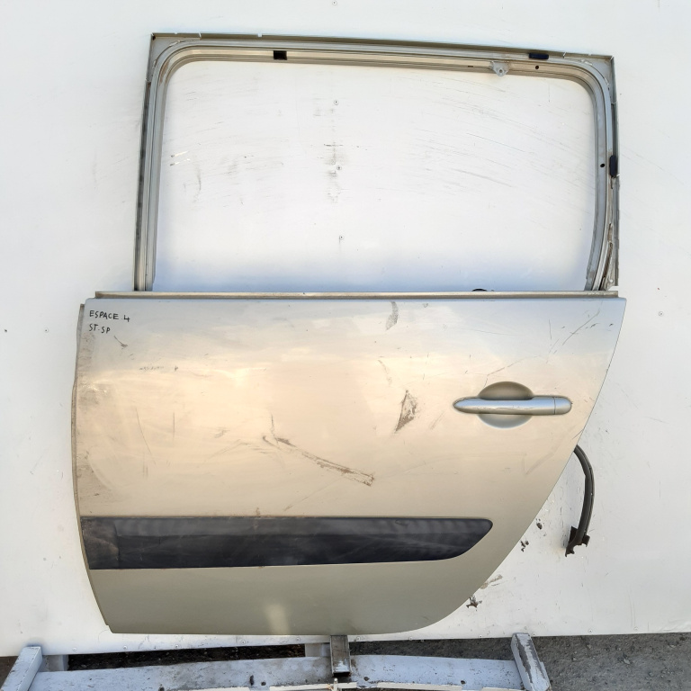 Usa / Portiera Stanga Spate Renault Espace Mk4 2002-2014 Gri