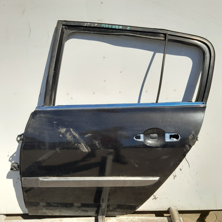Usa / Portiera Stanga Spate Renault Megane 2 2002-2010 Hatchback 5 Portiere