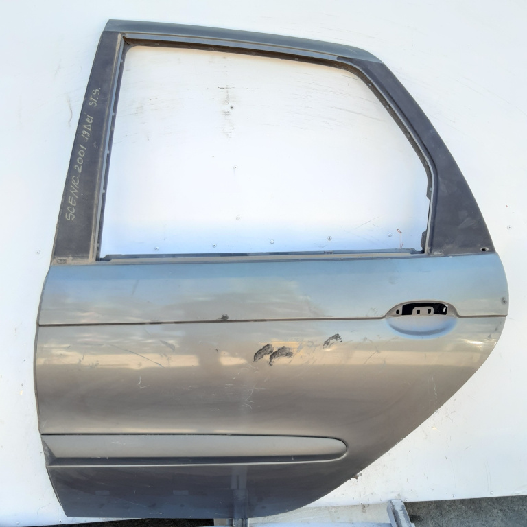 Usa / Portiera Stanga Spate Renault Scenic 1 / Megane Scenic (Ja0/1) 1996-2003 Gri