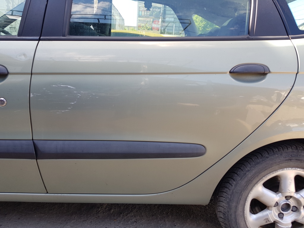 Usa / Portiera Stanga Spate Renault Scenic 1 Facelift 1997 - 2003
