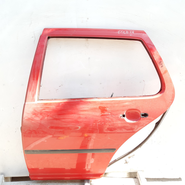 Usa / Portiera Stanga,spate,Rosu VW GOLF 4 1997 - 2004