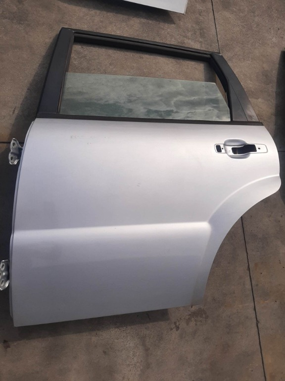 Usa portiera stanga spate ssangyong rexton gab