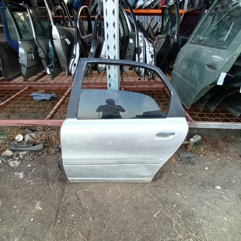 Usa / Portiera Stanga Spate Volvo S60 1 2000-2009 Gri