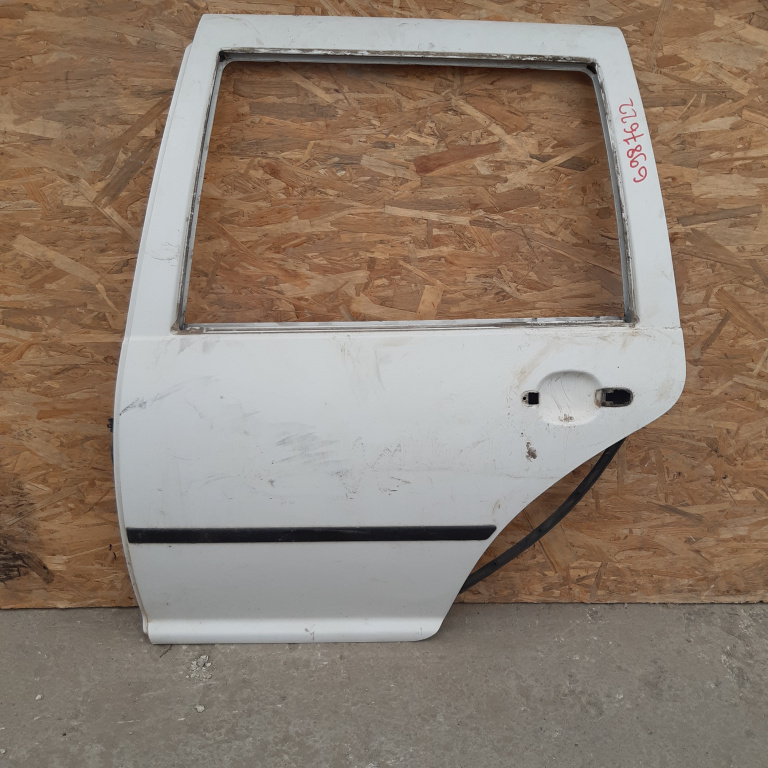 Usa / Portiera Stanga Spate Vw Golf 4 1997-2004 Alb Break / Caravan / Station Wagon