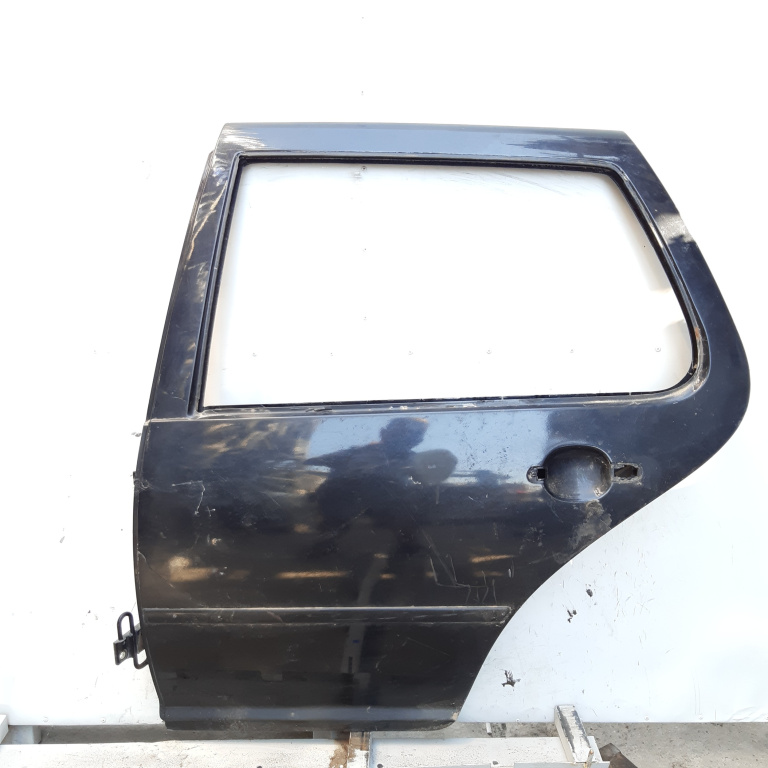 Usa / Portiera Stanga Spate Vw Golf 4 1997-2004 Negru Hatchback 5 Portiere