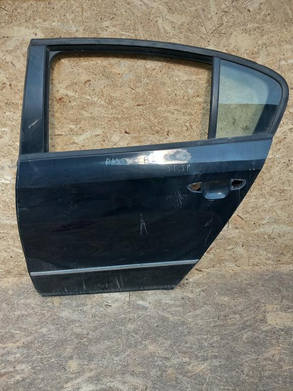 Usa / Portiera Stanga Spate Vw Passat B6 2005-2010 Negru