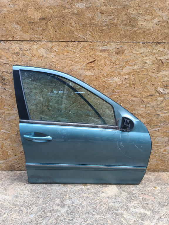Usa / Portiera Verde,fata,dreapta Mercedes-Benz C-CLASS (W203) 2000 - 2007