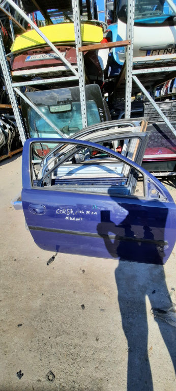 Usa / Portiera Violet,fata,dreapta,hatchback 3 Portiere Opel CORSA C 2000 - 2006
