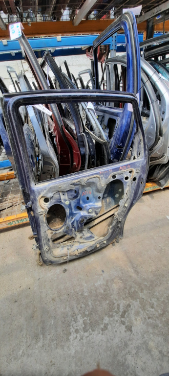 Usa / Portiera Violet,spate,dreapta Ford FOCUS Mk 1 1998 - 2004