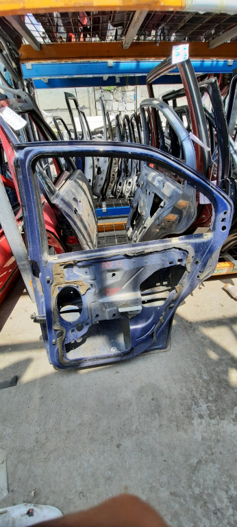 Usa / Portiera Violet,spate,dreapta Ford MONDEO Mk 3 2000 - 2007