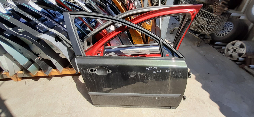 Usa / Portiera Volvo S40 2 (Ms) 2004-2012 Negru Fata Dreapta