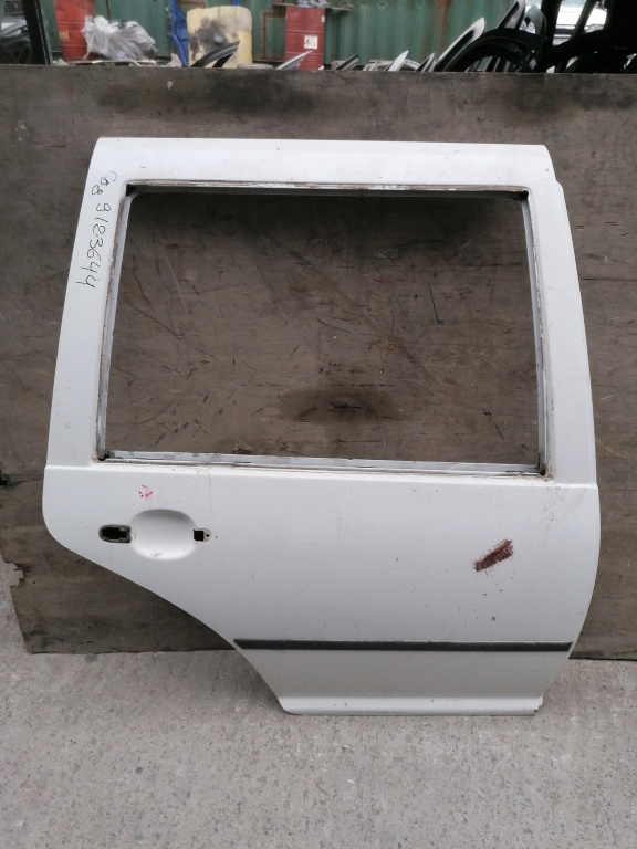 Usa / Portiera Vw Golf 4 1997-2004 Alb Spate Dreapta Break / Caravan / Station Wagon
