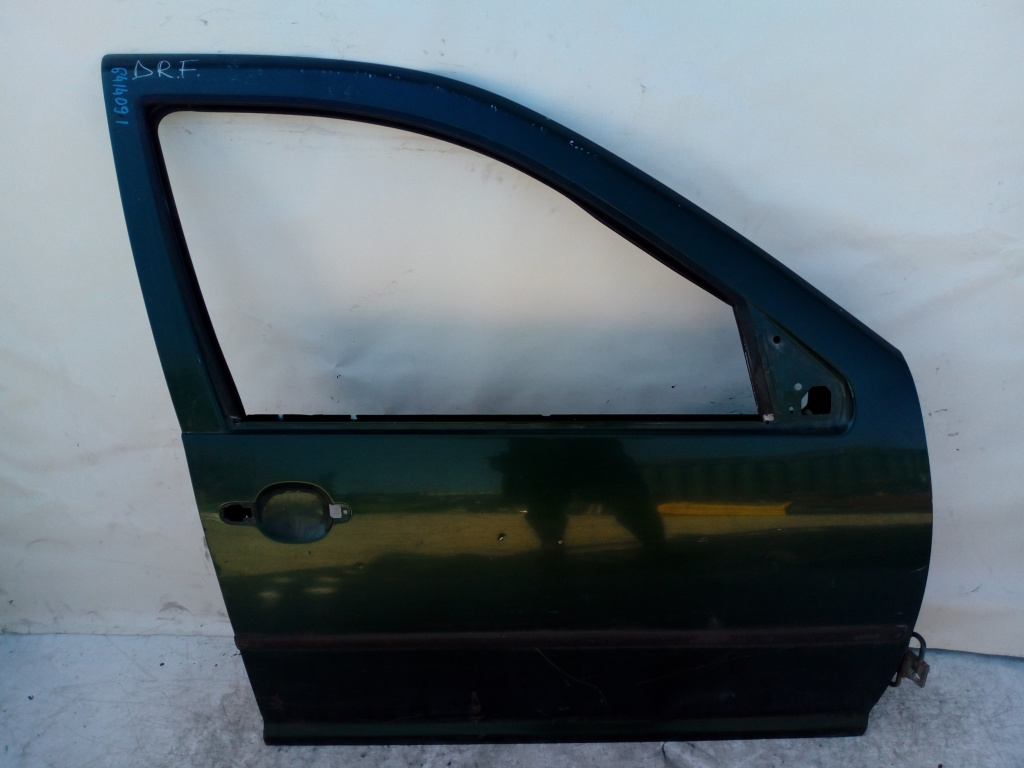 Usa / Portiera Vw Golf 4 1997-2004 Verde Fata Dreapta Break / Caravan / Station Wagon