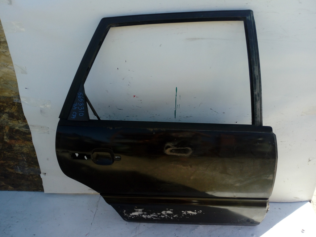 Usa / Portiera Vw Passat B4 1993-1996 Negru Spate Dreapta