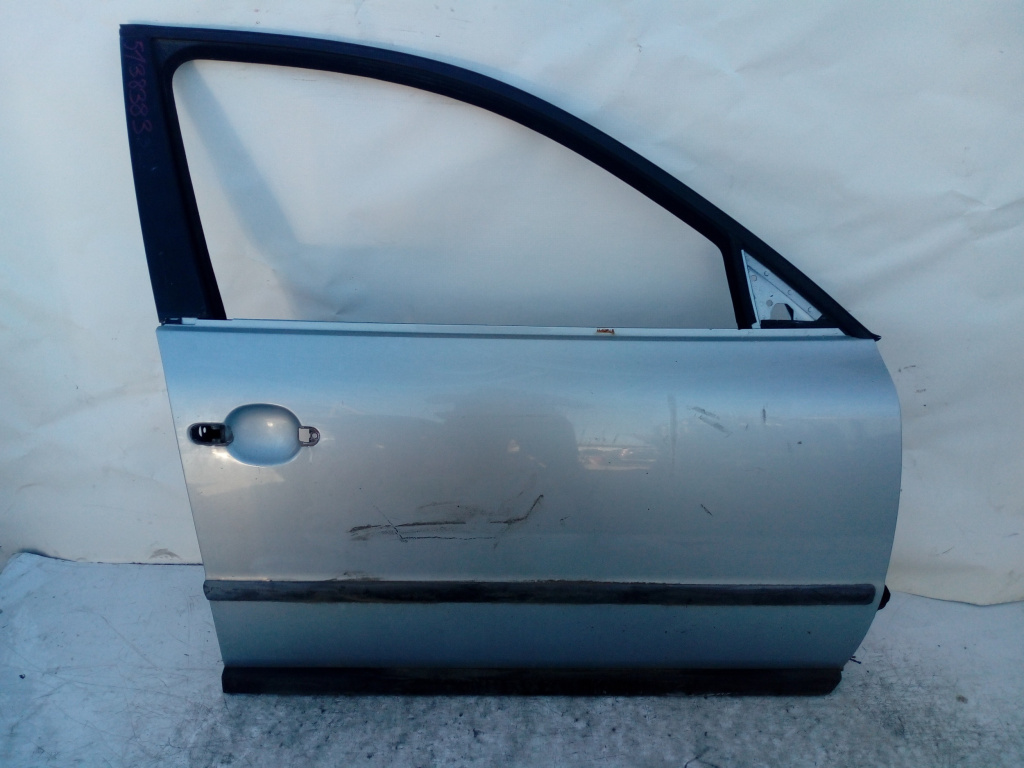 Usa / Portiera Vw Passat B5, B5.5 1996-2005 Gri Fata Dreapta